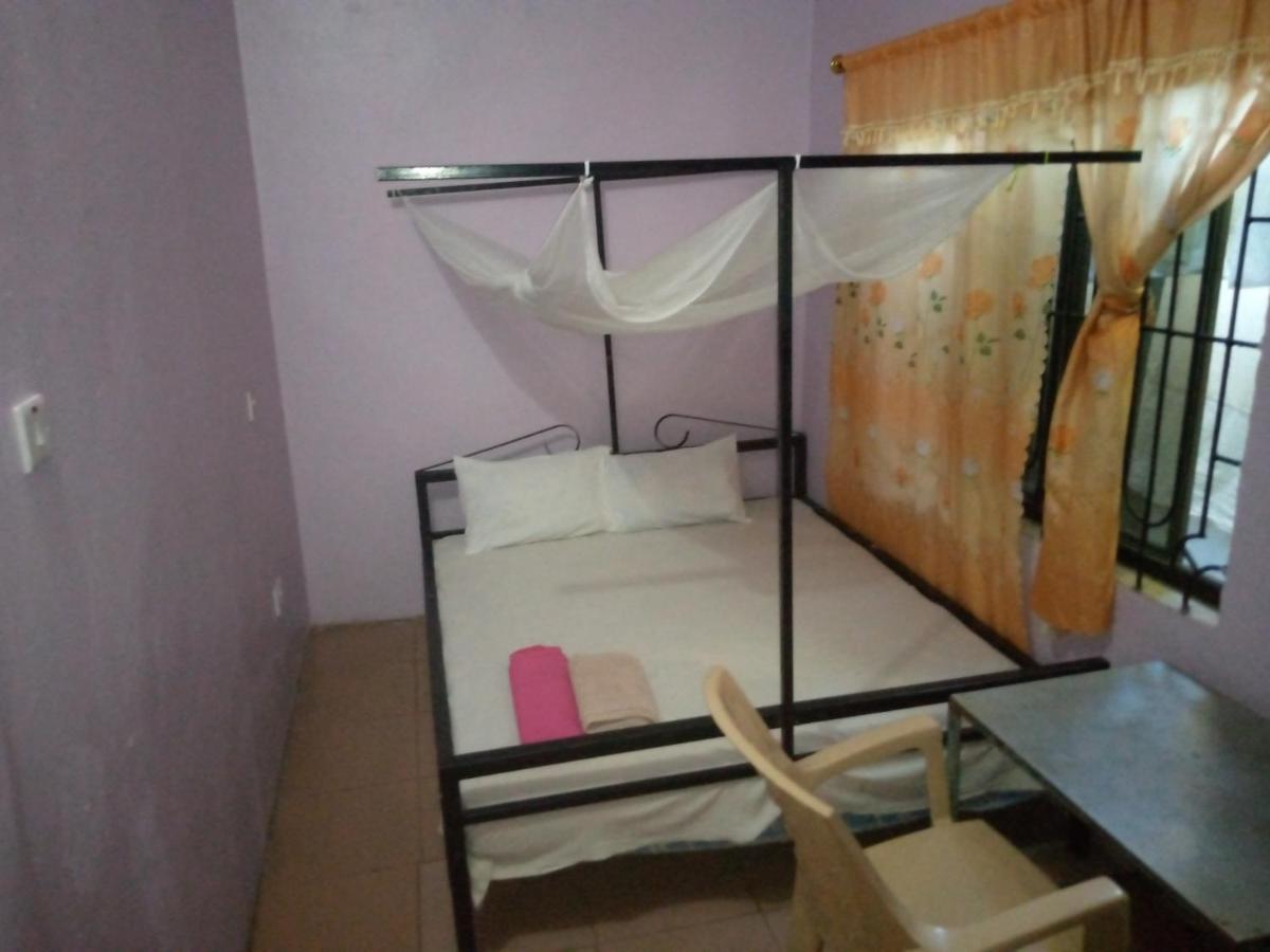 Kicec Bar And Guest House Airport Dar es Salaam Buitenkant foto