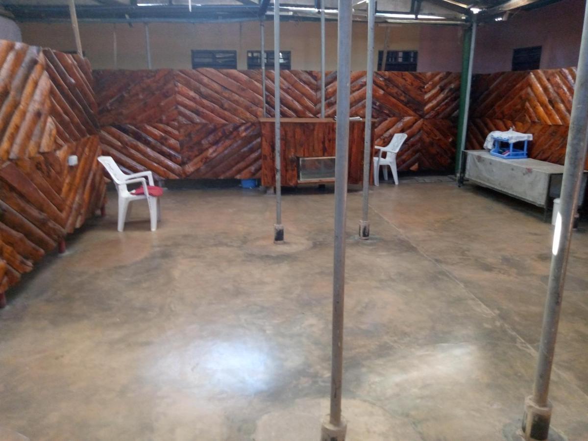 Kicec Bar And Guest House Airport Dar es Salaam Buitenkant foto