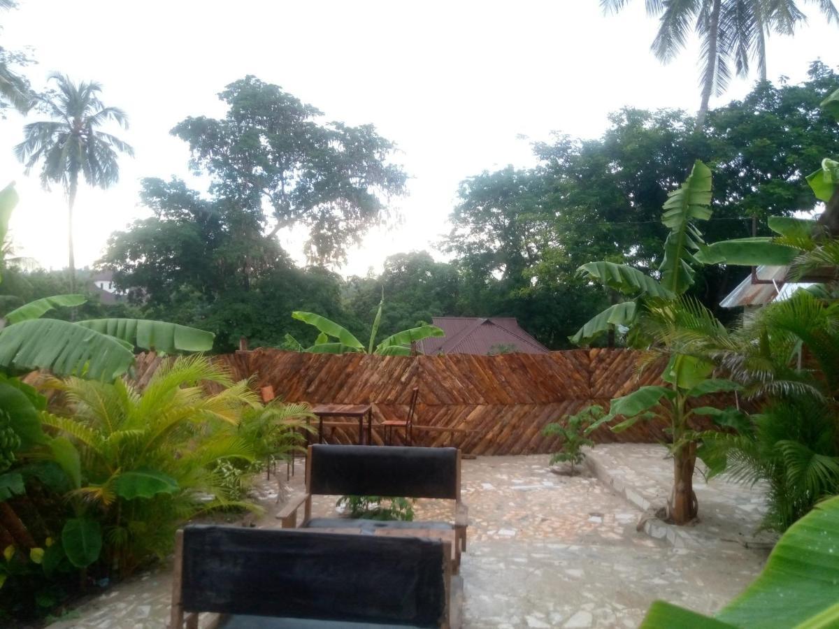 Kicec Bar And Guest House Airport Dar es Salaam Buitenkant foto