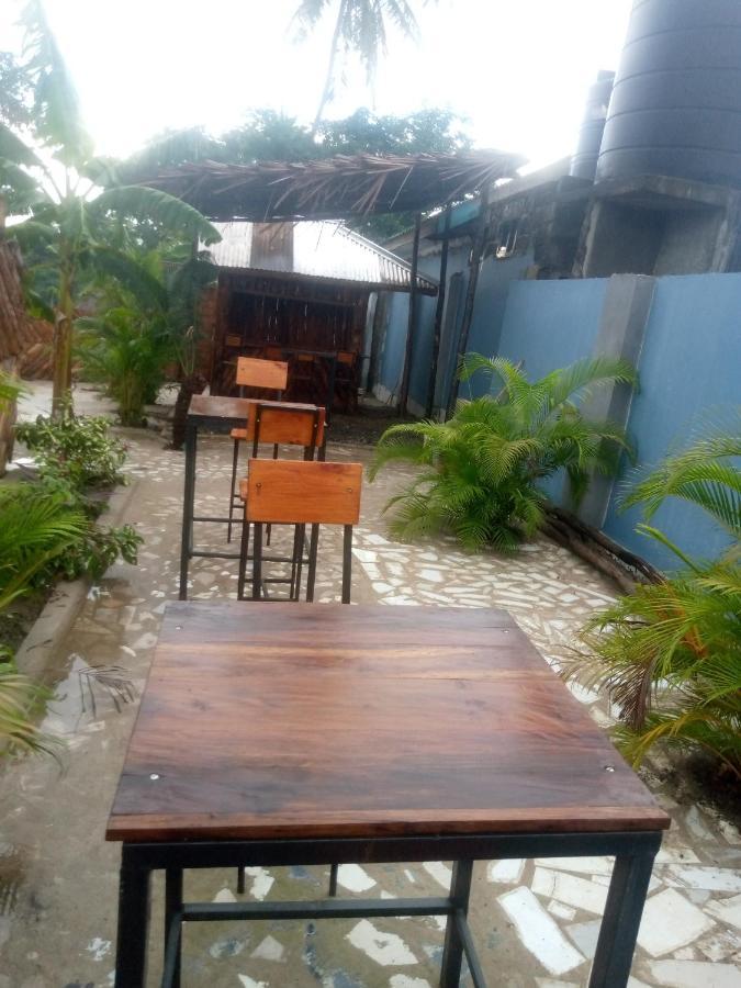 Kicec Bar And Guest House Airport Dar es Salaam Buitenkant foto